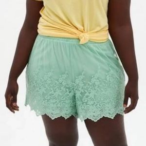 Mint Green Lace Trim Women's Shorts